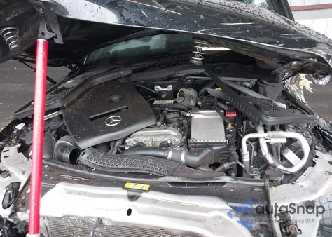 2015 Mercedes-Benz C 300 Sport 4Matic from USA, damaged, VIN 55SWF4KB3FU033176